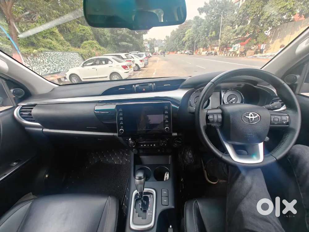 Toyota Hilux 2024 Diesel Well Maintained