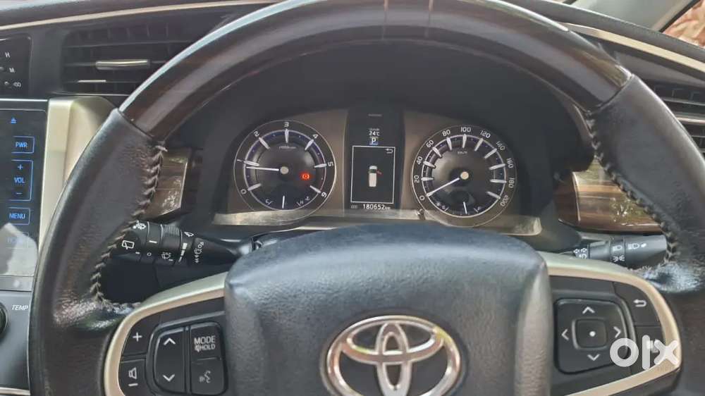Innova Crysta 2018 Zx Diesel Automatic