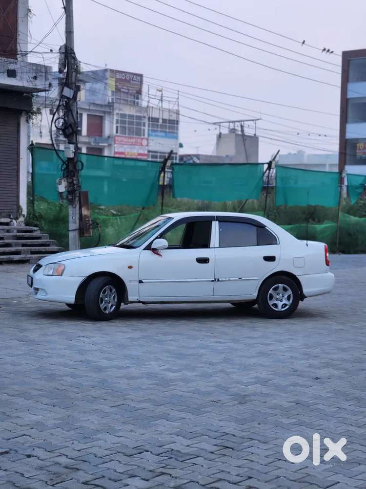 Hyundai Accent 2012