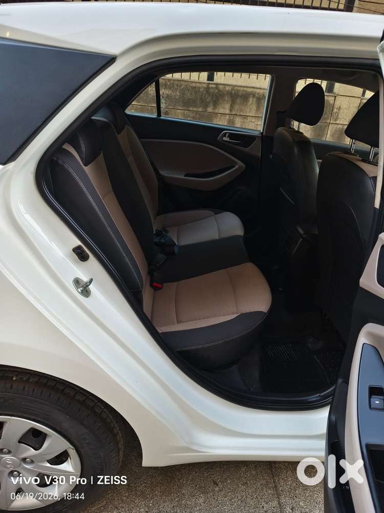 Hyundai I20 Magna Plus, 2015, Petrol