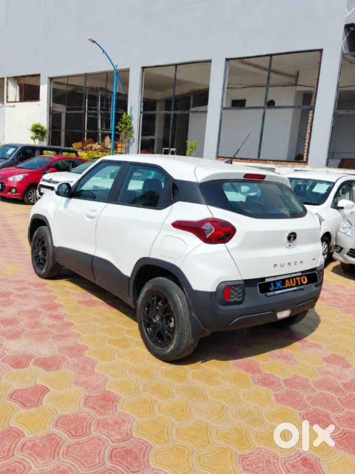 Tata Punch Adventure Icng, 2024, Petrol