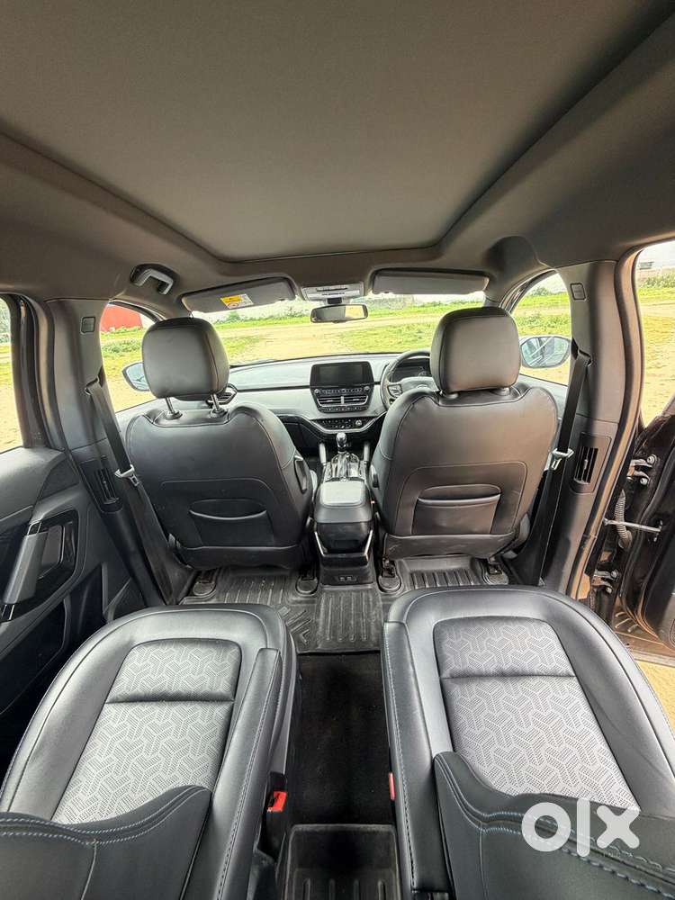 Tata Safari 2.0 Kryotec Xza Plus Dark Edition, 2022, Diesel