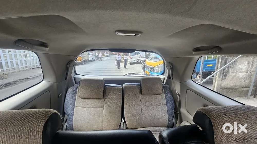 Toyota Innova 2.5 G 2012