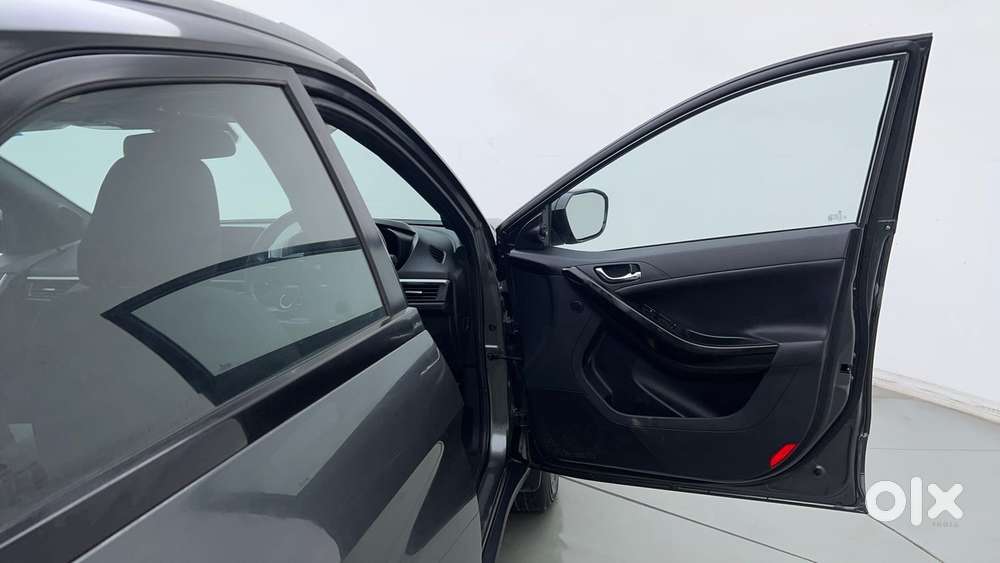 Tata Nexon Creative 1.2 Revotron Petrol 6 Amt, 2023, Petrol