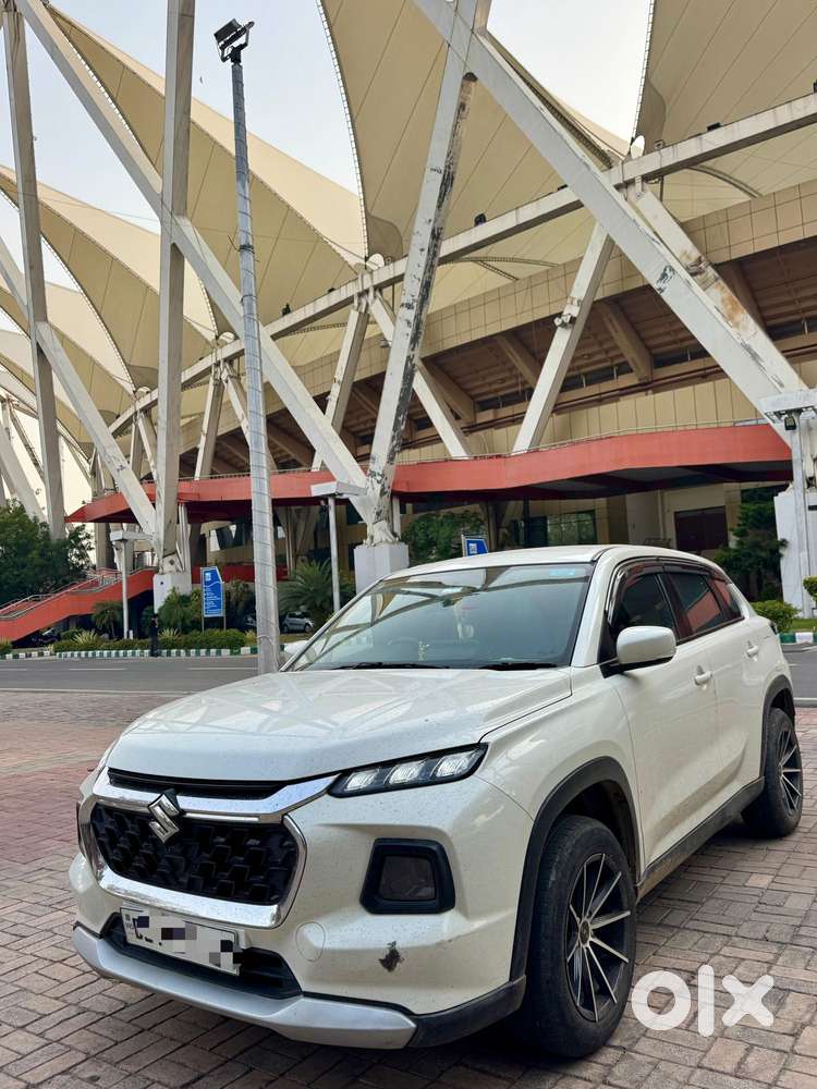 Maruti Suzuki Grand Vitara 1.5 Delta Cng, 2023, Cng & Hybrids