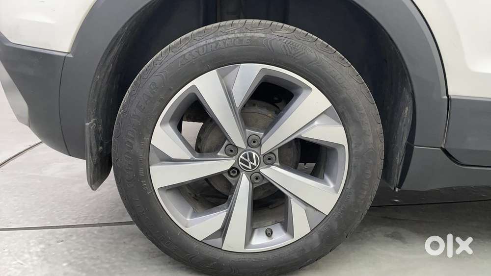 Volkswagen Taigun Topline 1.0 Tsi At (electric Seats), 2022, Petrol