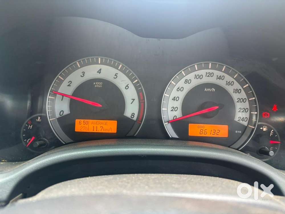 Toyota Corolla Altis 2011 Petrol Well Maintained