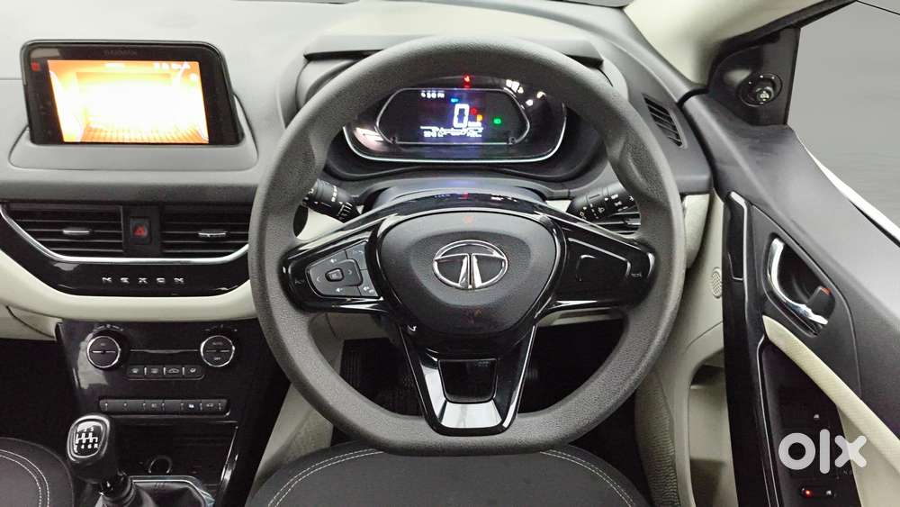 Tata Nexon 1.2 Revotron Xz Plus, 2022, Petrol