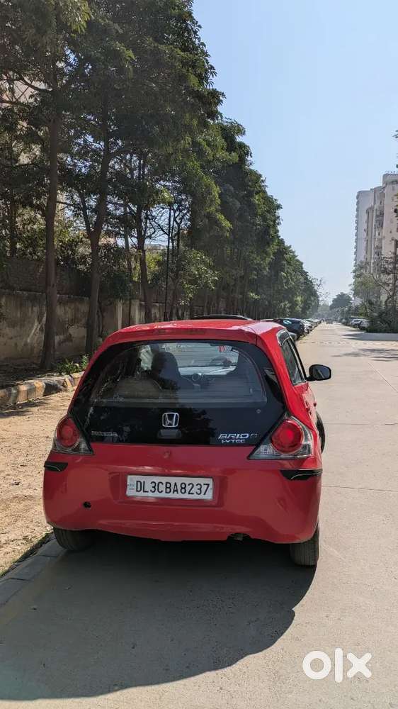 Honda Brio 2013 Petrol  Amazing Condition