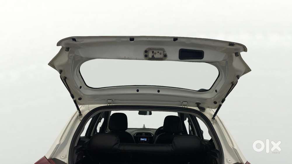 Tata Tiago 1.2 Revotron Xt, 2022, Petrol