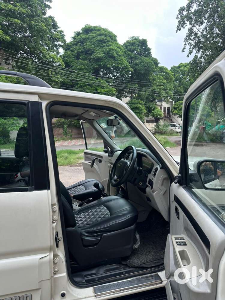 Mahindra Scorpio Classic 2017