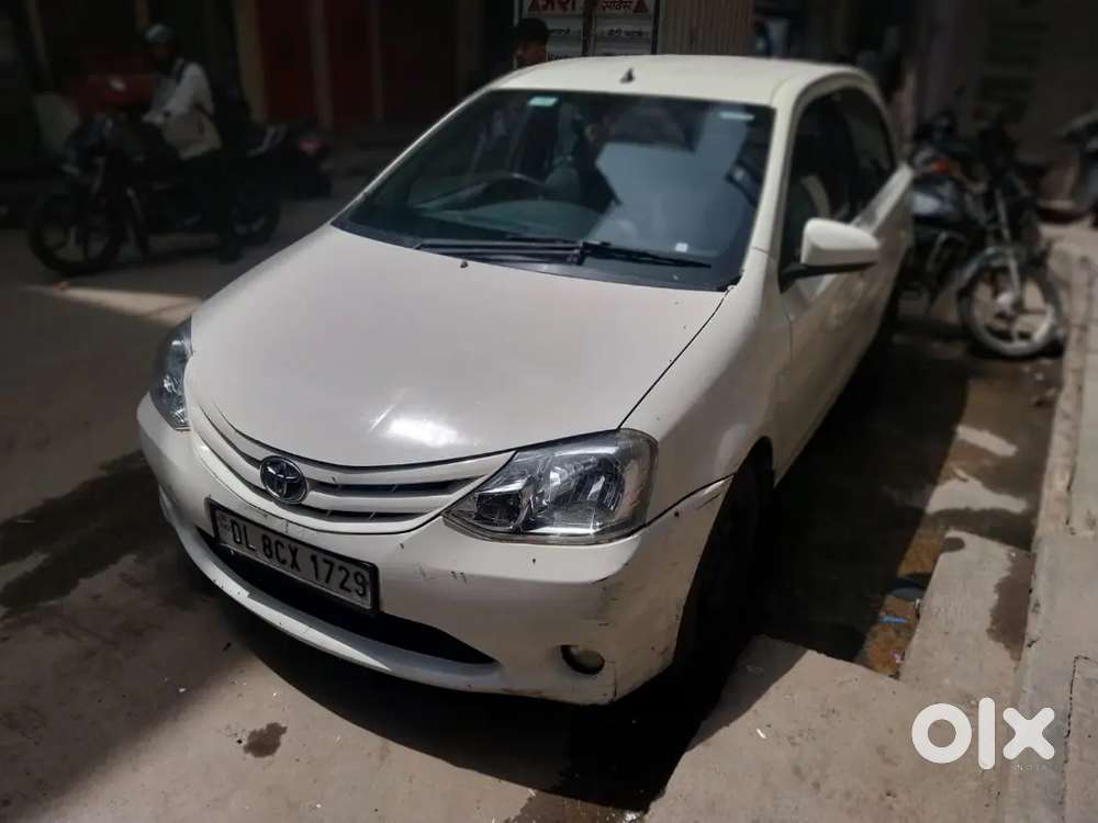 Toyota Etios Liva 2011
