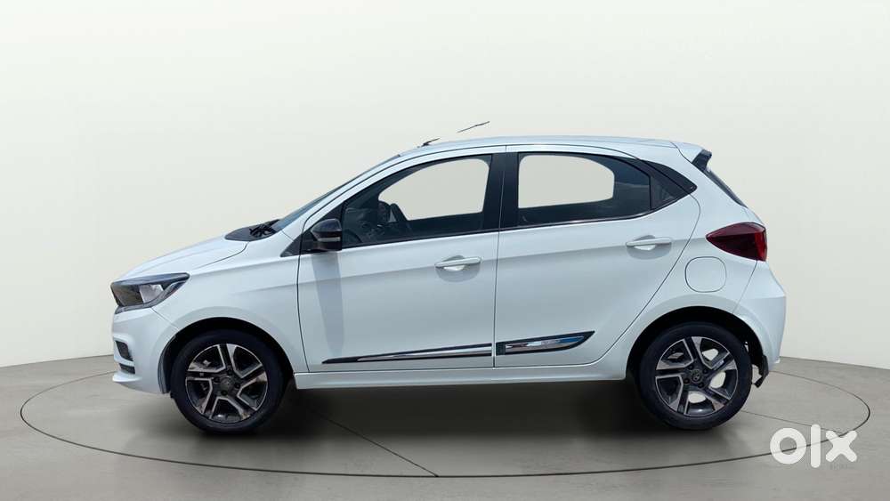 Tata Tiago Xza Plus, 2021, Petrol