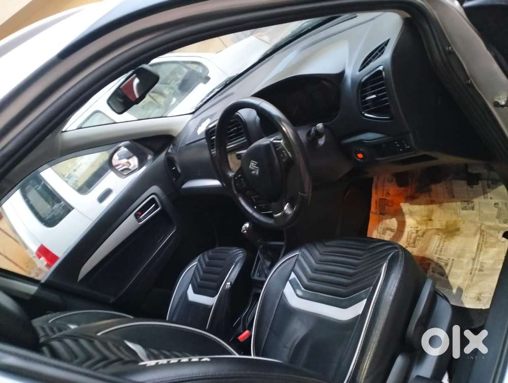 Maruti Suzuki Brezza 1.5 Zxi Plus Smart Hybrid, 2022, Petrol