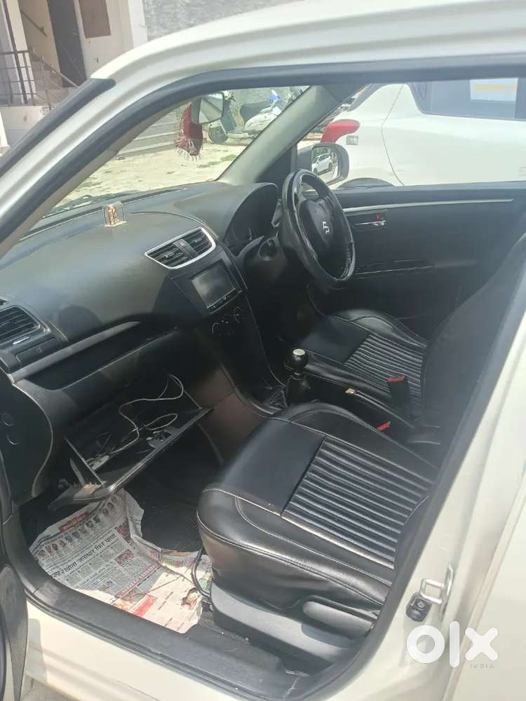 Maruti Suzuki Swift Petrol Manual 2012