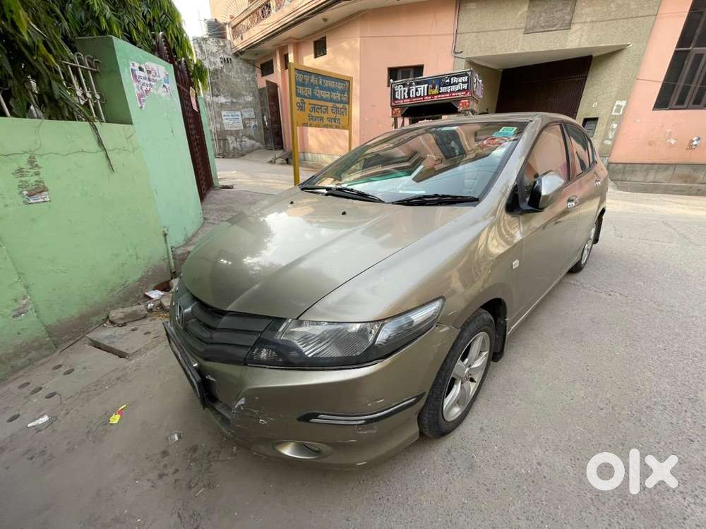 Honda City 2011 (petrol + Cng).