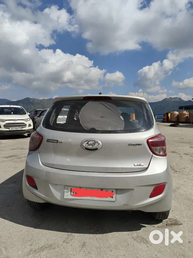 Hyundai Grand I10 2016 Petrol 90000 Km Driven