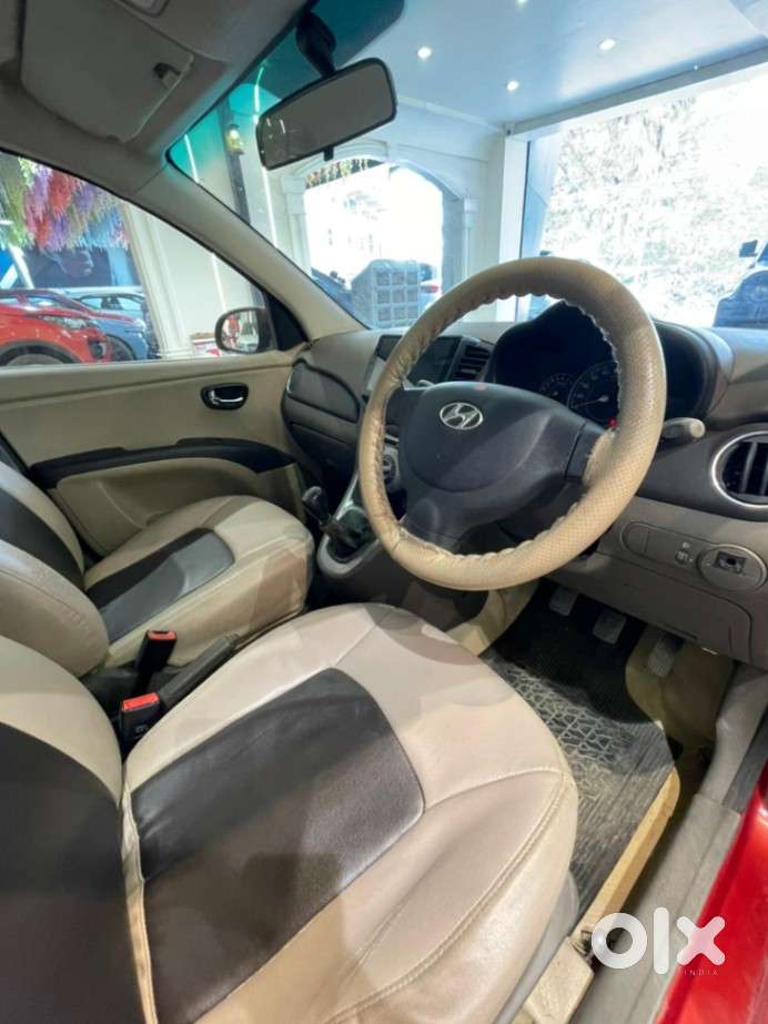 Hyundai I10 Sportz, 2013, Petrol