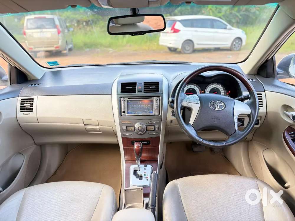 Toyota Corolla Altis 2013 Petrol Automatic