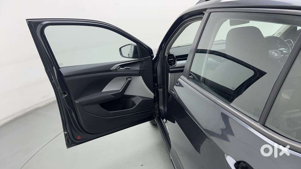 Skoda Kushaq Ambition 1.0l Tsi Mt, 2022, Petrol