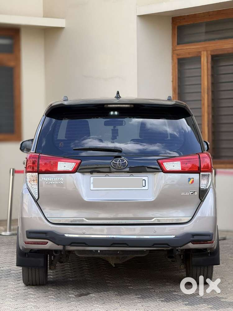 Toyota Innova Crysta 2.8 Zx At, 2017, Diesel