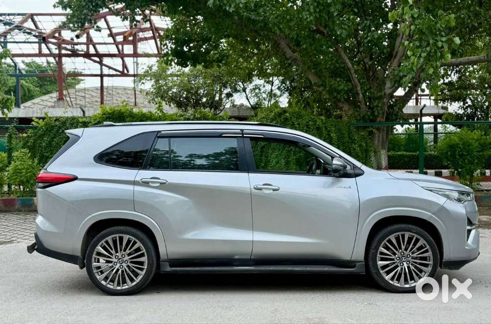 Toyota Innova Hycross 2.0 Vx Hybrid 7 Str, 2023, Electric