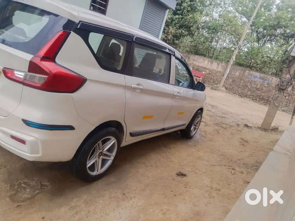 Maruti Suzuki Ertiga 2019 Vxi Cng
