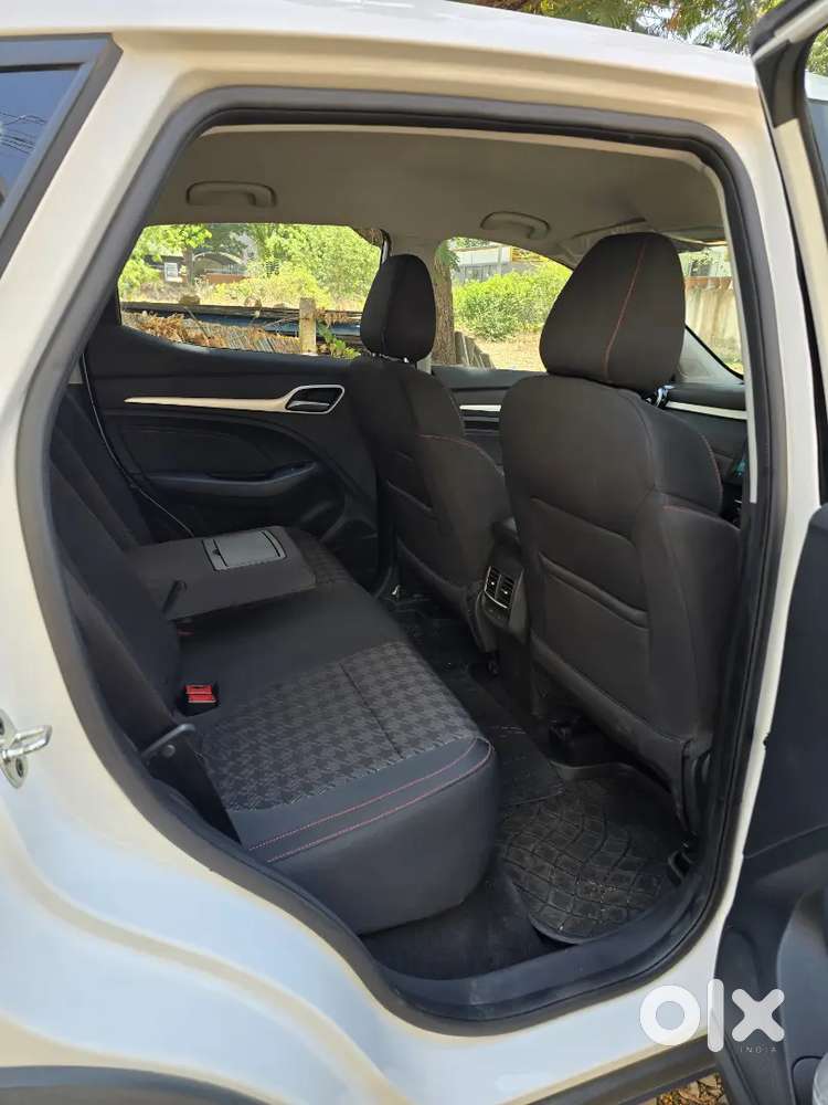 Mg Zs Ev 2025 Electric 10000 Km Driven