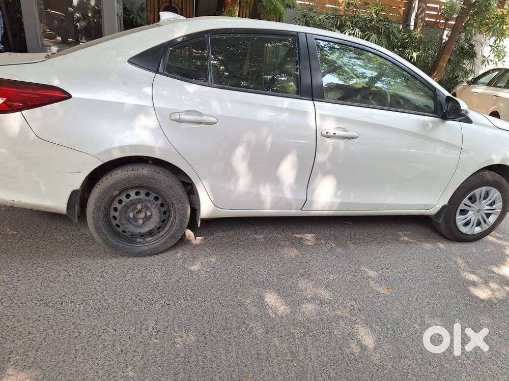 Toyota Yaris G Cvt, 2018, Petrol