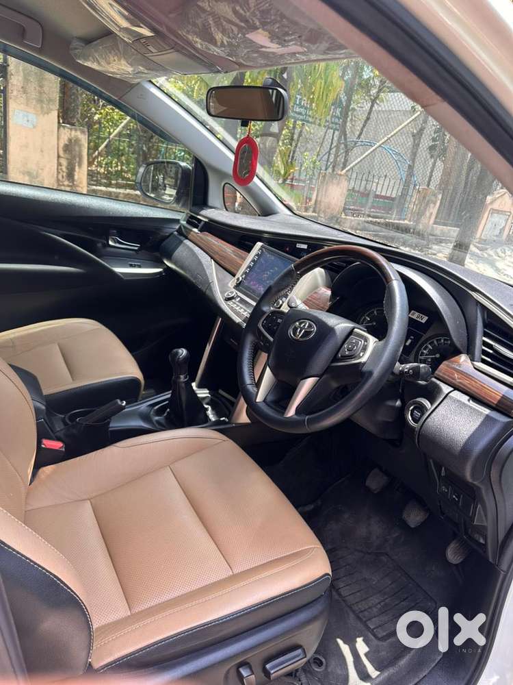 Toyota Innova Crysta Zx 2.4 Diesel 7 Seater, 2022, Diesel