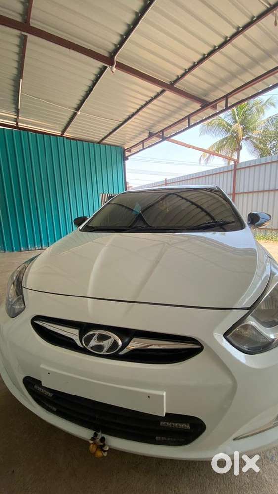 Hyundai Verna Fluidic 2011