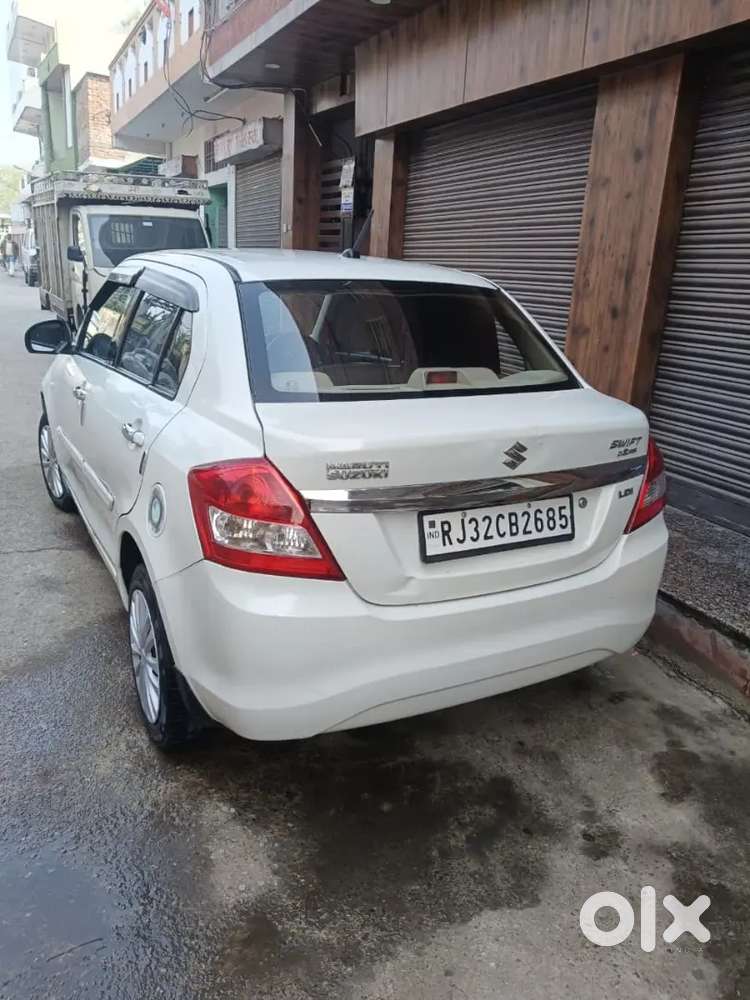 Maruti Suzuki Dzire 2015 Diesel 81000 Km Driven