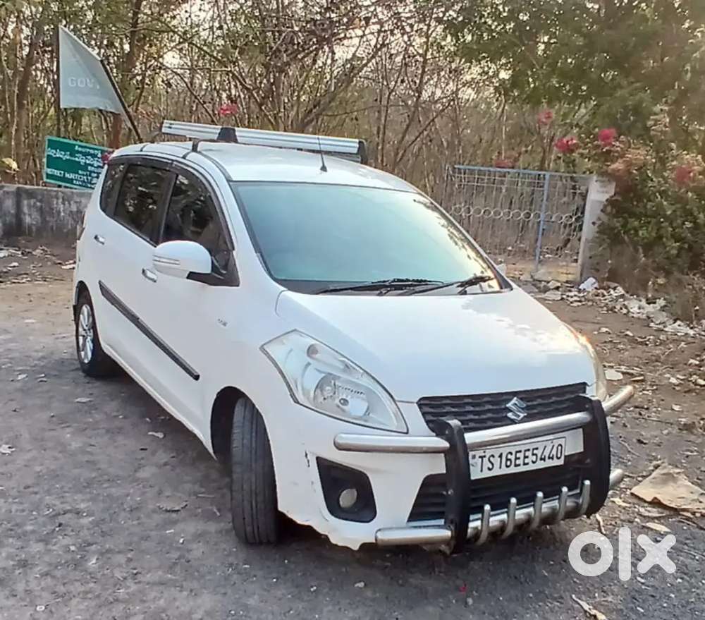 Maruti Suzuki Ertiga Zdi 2015 Diesel 120000 Km Driven