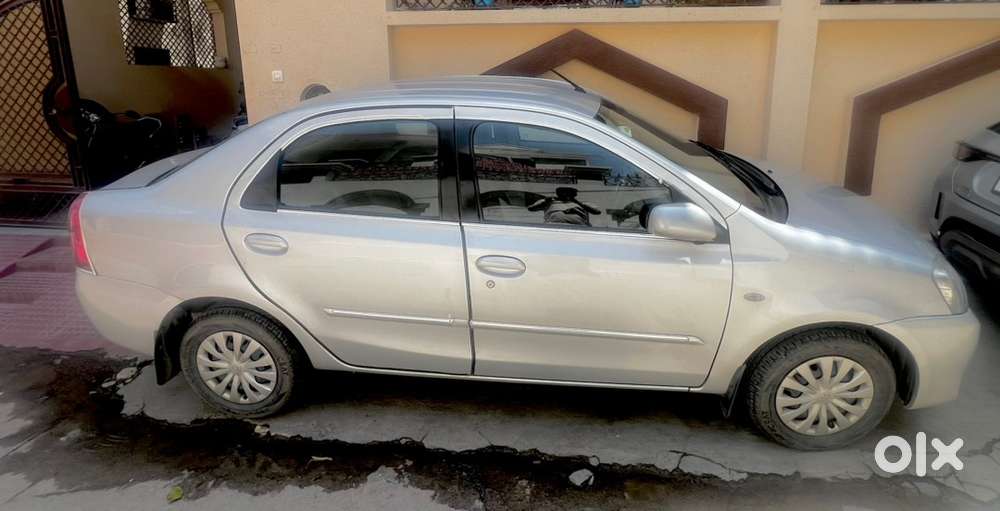Toyota Etios Petrol 2011