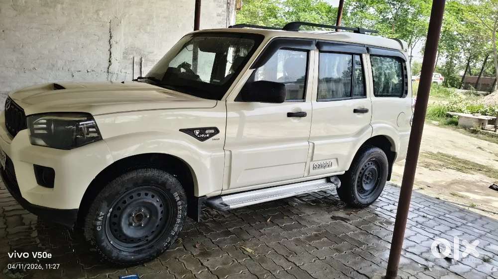 Maruti Suzuki Ertiga 2022 Cng & Hybrids 65000 Km Driven
