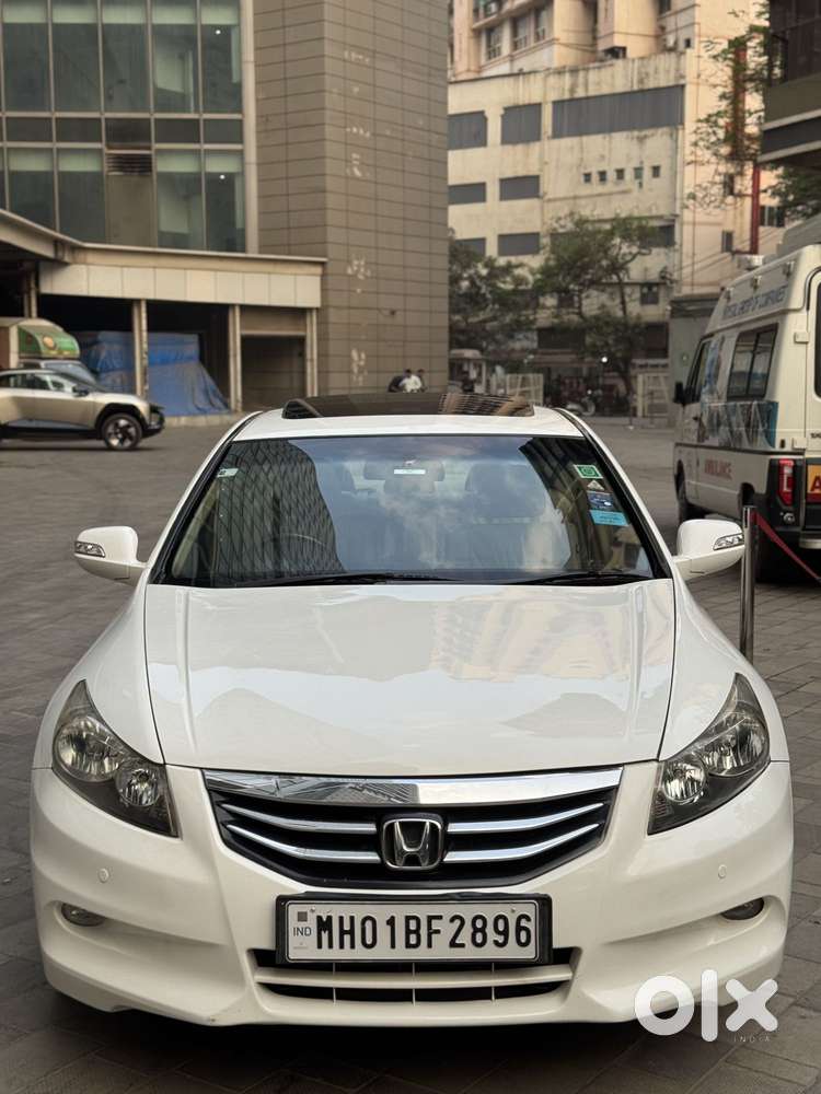 Honda Accord 2.4 Vti-l Automatic, 2012, Cng & Hybrids