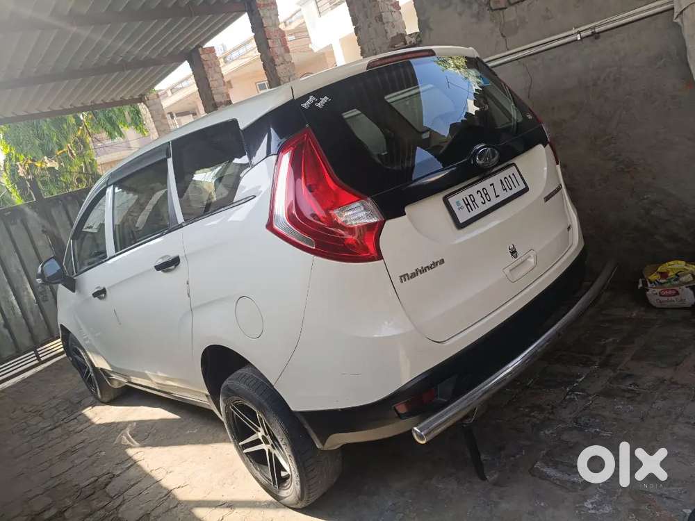 Mahindra Marazzo 2019