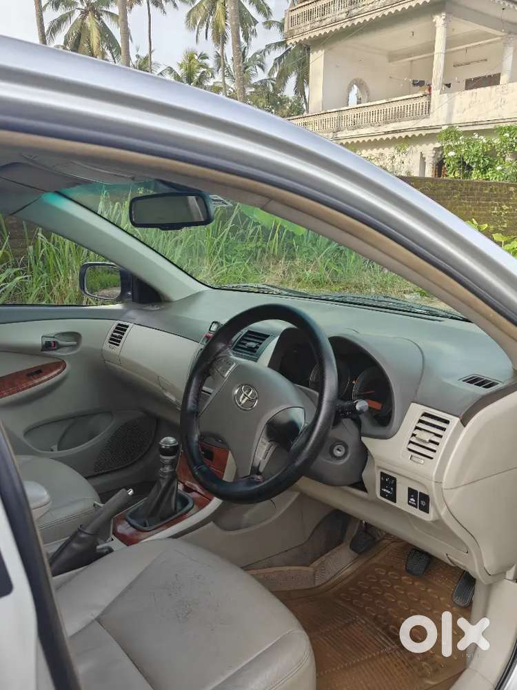 Toyota Corolla Altis 2010 Diesel