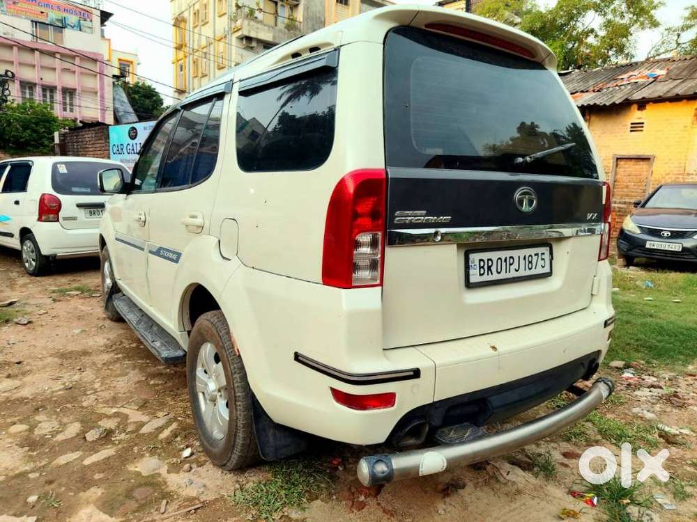 Tata Safari Storme Vx, 2018, Diesel