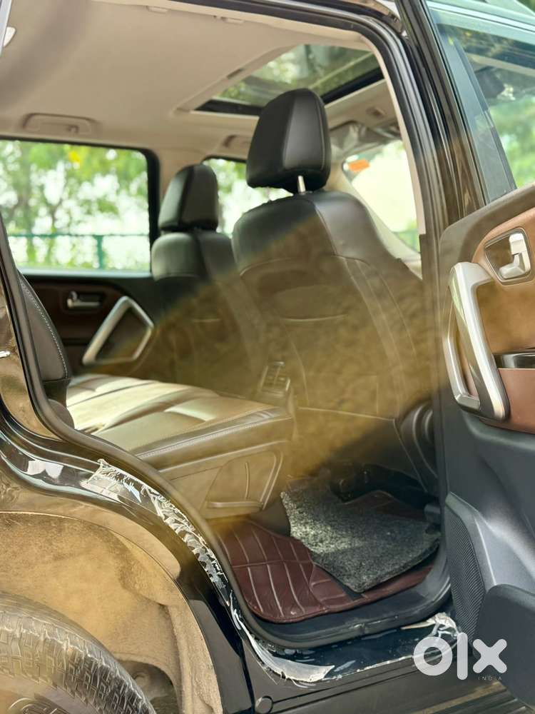 Mahindra Scorpio N Z8 Select Diesel At 2wd 7-seater, 2025, Diesel