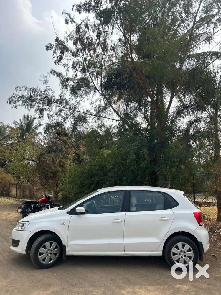 Volkswagen Polo 2012 Petrol 42000 Km Driven