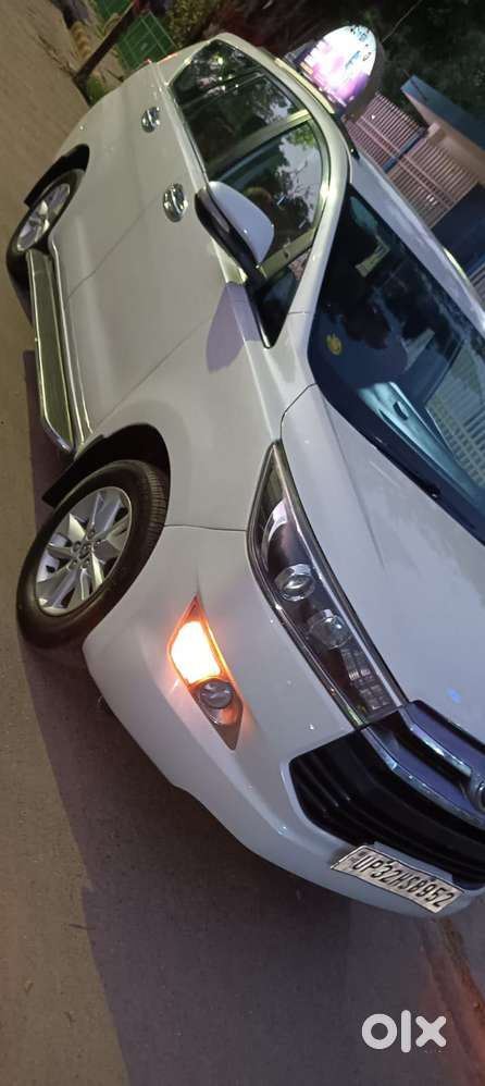 Toyota Innova Crysta 2.4 V, 2017, Diesel