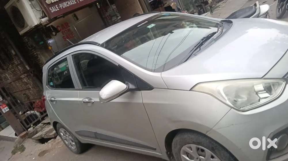 Hyundai Grand I10 Sportz 2014 Edition