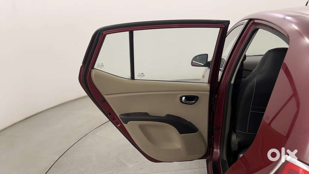 Hyundai I10 Sportz 1.1 Irde2, 2015, Petrol