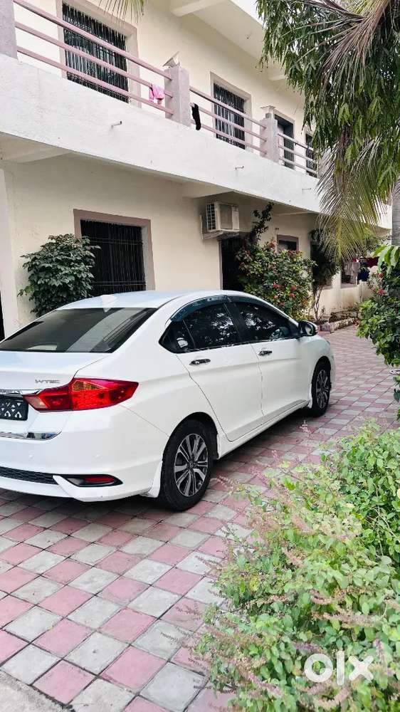 Honda City 2017 Automatic Cng & Hybrids Well Maintained