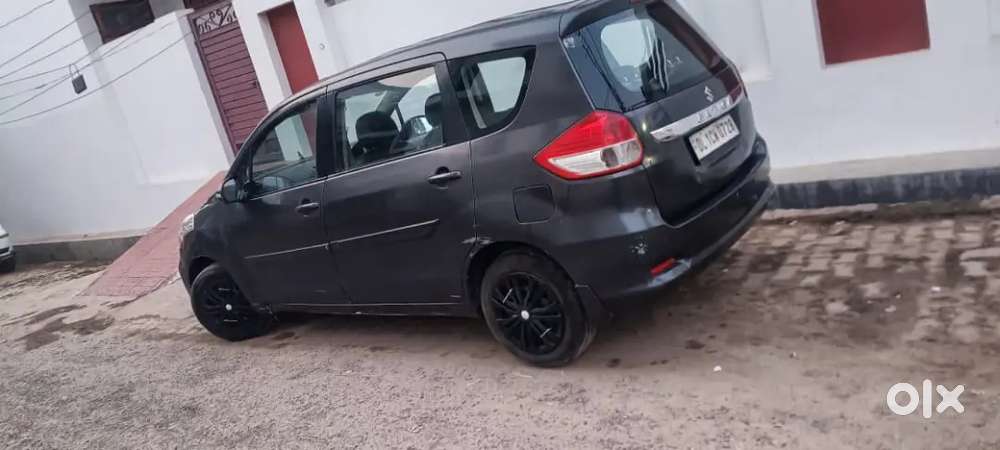Maruti Suzuki Ertiga 2017 Diesel 112000 Km Driven