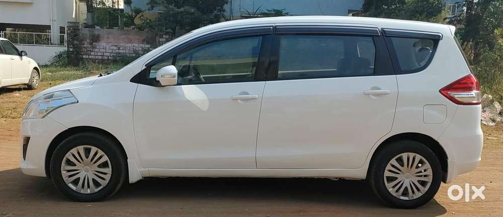 Maruti Suzuki Ertiga 2012-2015 Vdi, 2012, Diesel