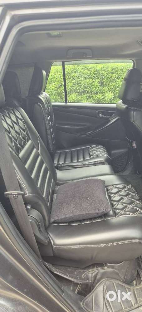 Toyota Innova Crysta 2.4 G Plus Mt 7 Str, 2022, Diesel