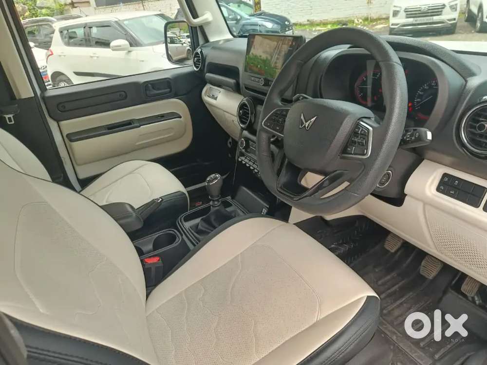 Mahindra Thar Roxx Diesel 2025