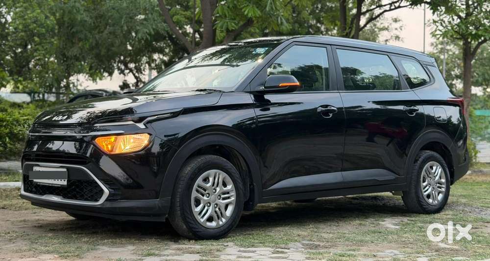 Kia Carens G 1.5 6mt Premium (o) 7-seater, 2025, Petrol